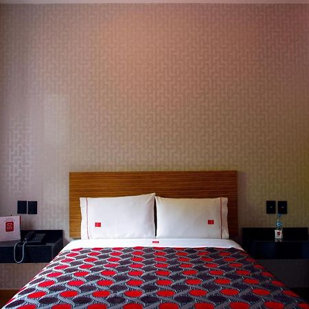 Six Hotel Guadalajara Expiatorio Dış mekan fotoğraf