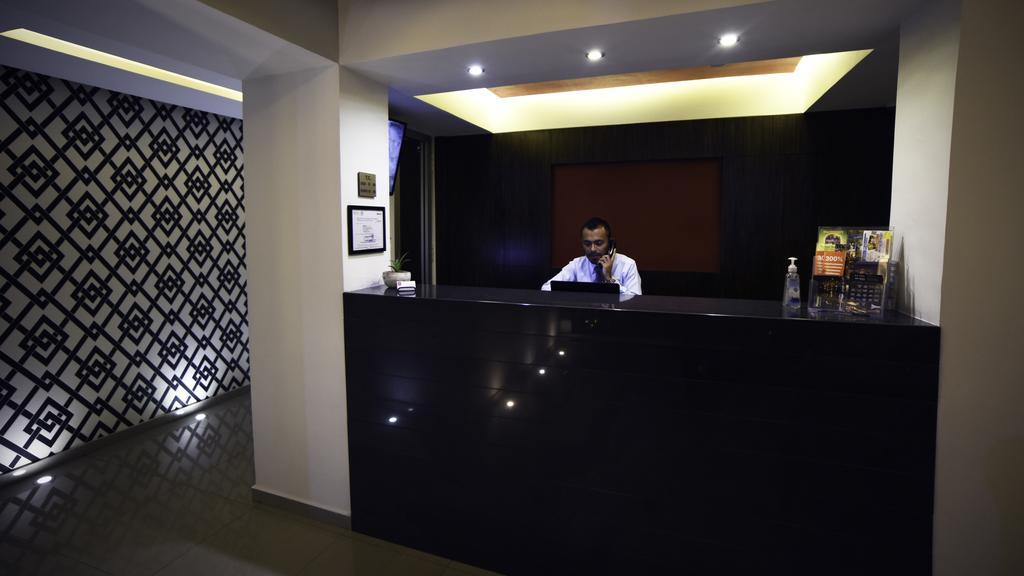Six Hotel Guadalajara Expiatorio Dış mekan fotoğraf