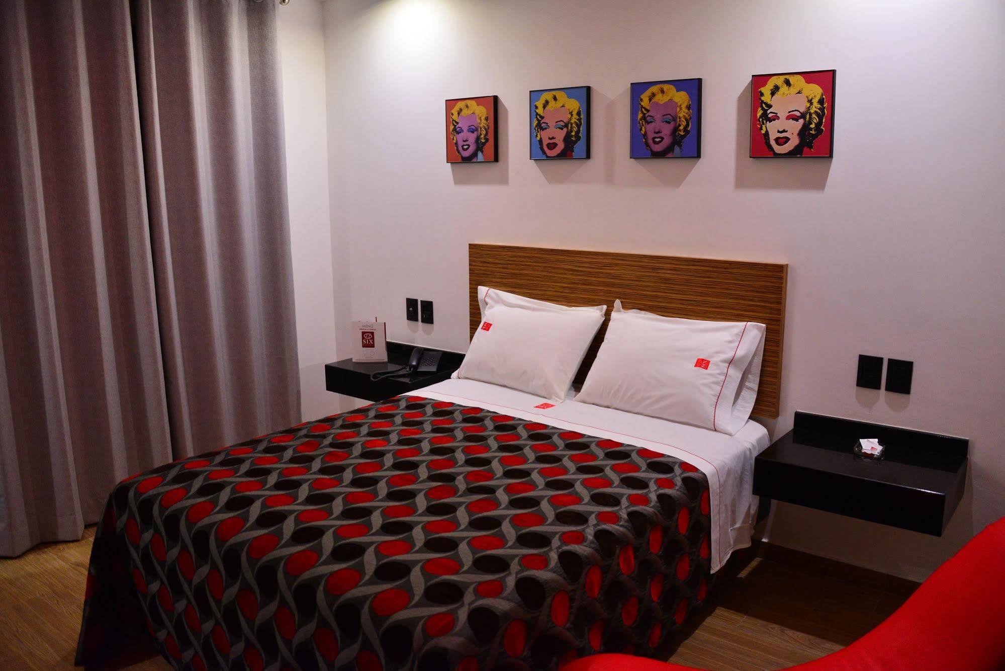 Six Hotel Guadalajara Expiatorio Dış mekan fotoğraf